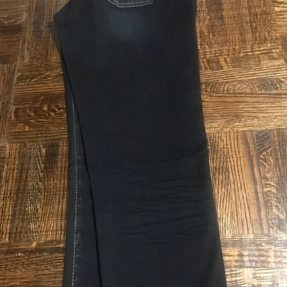 Guess Jeans - Picture 4 of 6